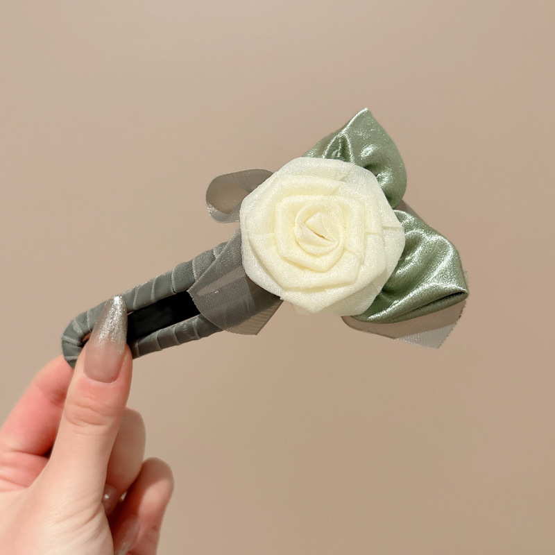 Camellia clip de cabello de tiburón clip de cabello de cabello de mujer detrás de la cabeza pequeña clip de cabello nuevo estilo chino de alta calidad clip de cabello de flores