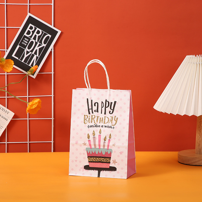Date D'anniversaire Style Simple Lettre Papier Du Quotidien Sacs Cadeaux display picture 10