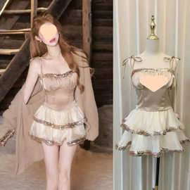 金金酷酷哒碎钻银河性感吊带背心女秋冬亮片纯欲上衣半裙