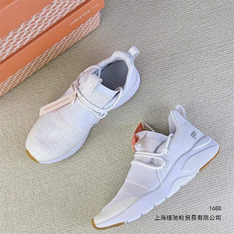 Lightweight, breathable, non-slip running shoes made in the USA, durable white fitness shoes for cross-country training, competition, and artistic yoga Lightweight, breathable, non-slip running shoes made in the USA, durable white fitness shoes for cross-country training, competition, and artistic yoga