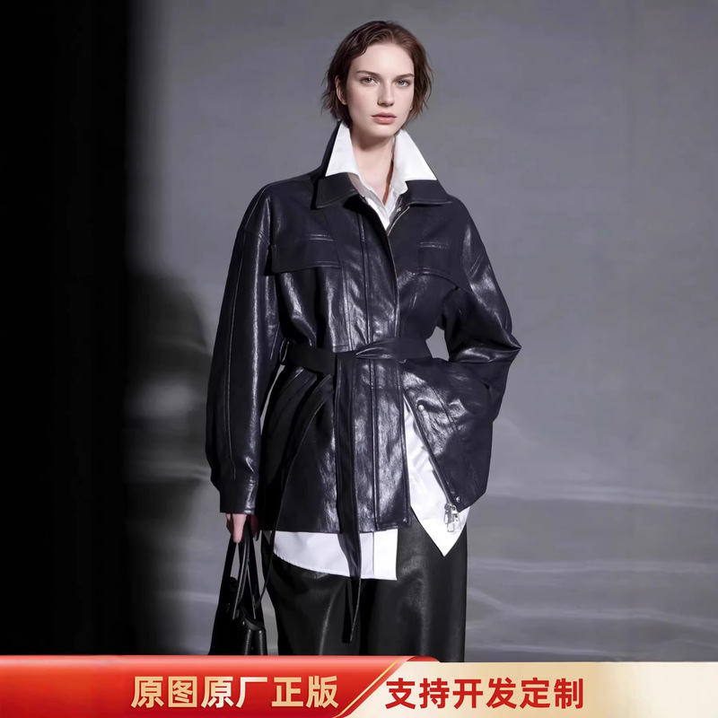 Sheepskin Leather Jacket for Women, Versatile with Belt Design, Stylish Turn-Down Collar, Oil-Waxed Leather Jacket, Short Style Sheepskin Leather Jacket for Women