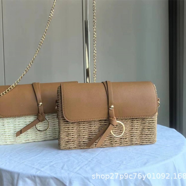 新款斜挎藤编草编包圆扣单肩女士包沙滩铁链彩色皮质编织包女包