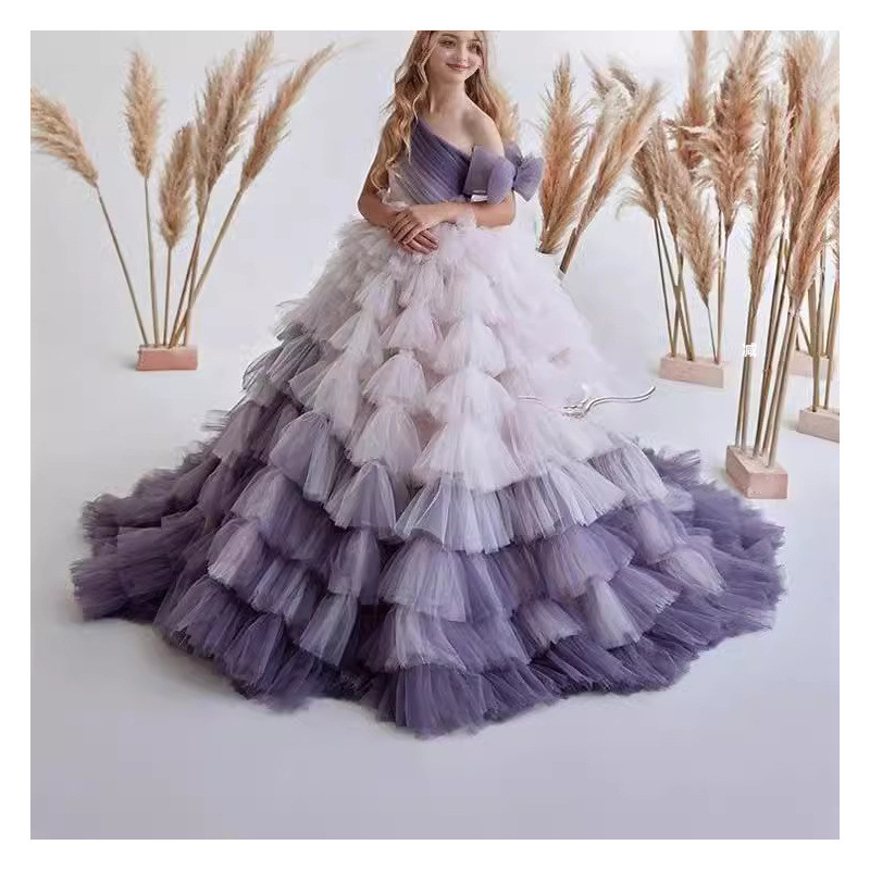 Luxury Children's Tulle Puffy First Piece Communion Dress Shoulder-off Cute Children Princess Dress Gown with Big Train