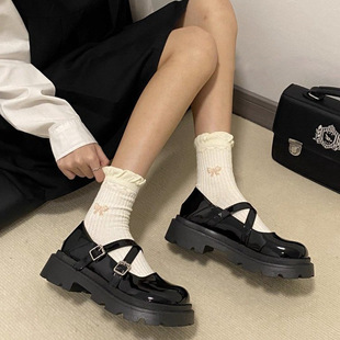 ŮͯСƤЬ2025�����¿��ɫ��Ƥ�����䃺ͯ��״��^ЬӢ���L��Ь