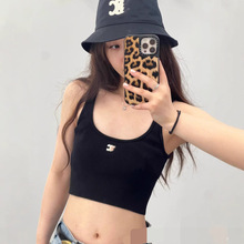 ce2025春夏新款经典logo图案刺绣针织吊带背心针织衫露脐短上衣女