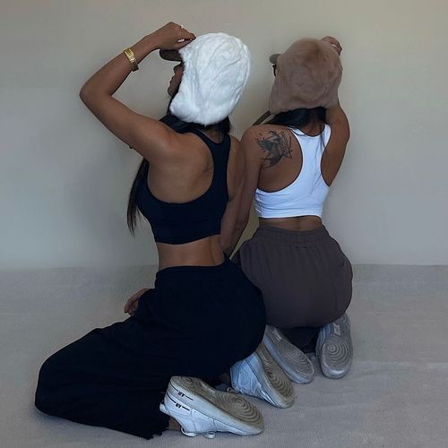 Women's Solid-Color Fitness Activewear with Padded Bra, Sleek & Sexy Strappy Camisole in Zheng Style