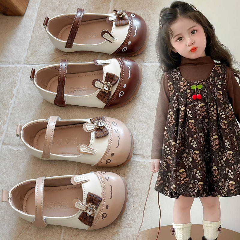 Zapatos de cuero para niñas 2026 primavera y otoño nuevos zapatos de bebé femenino, zapatos de princesa poco profundos, zapatos de sola suave lindos