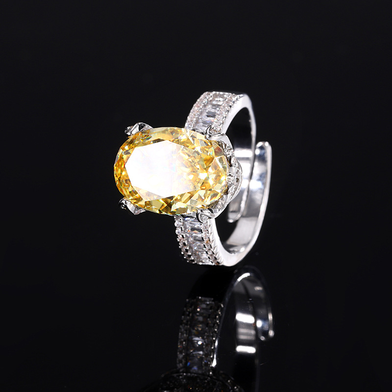 2024 nueva joyería Zhuang Shengsheng, fondo de cobre chapado en oro, diamante de alto carbono, flor de hielo, huevo de paloma cortado, anillo de temperamento femenino 10*14