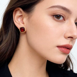 琥珀手饰;琥珀项饰;琥珀耳饰