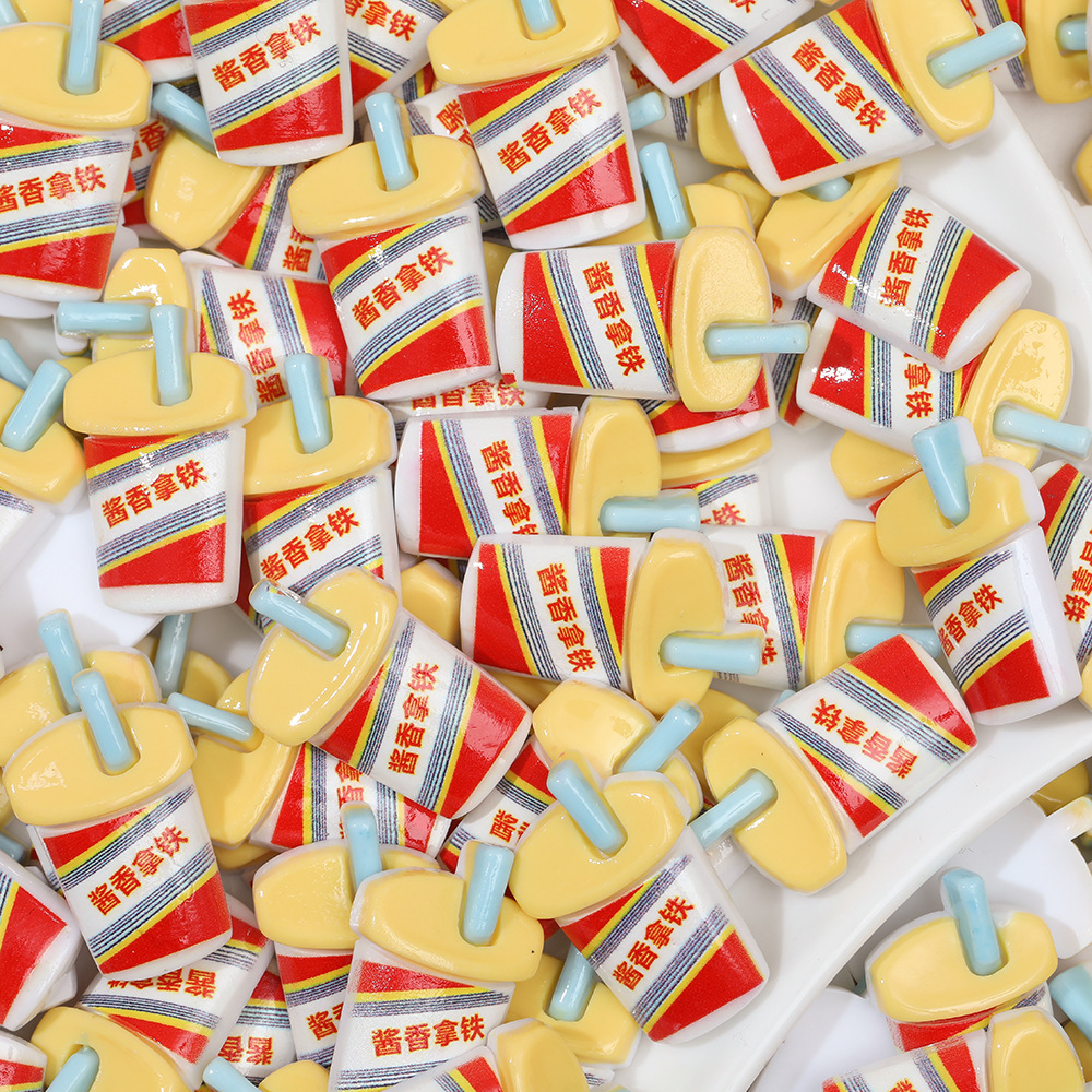 Simulación miniatura salsa latte resina modelo DIY crema pegamento resina horquilla teléfono móvil Shell parche hecho a mano al por mayor