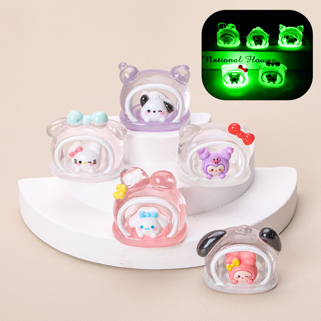 Luminous Cute Pet Nest DIY Jewelry Accessories Resin Doll Car Desktop Ornament Keychain Trendy Blind Bag