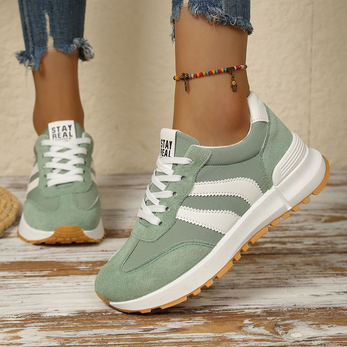 Comercio exterior Gump zapatos de mujer 2026 primavera nuevo tamaño transfronterizo ocio transpirable zapatos de malla zapatos blancos zapatos simples image 2