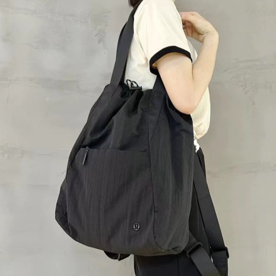 Unisex 2023 New Double Nylon Underarm Single Shoulder Waterproof Sports Commuting Strap Storage Bag_voghion.com
