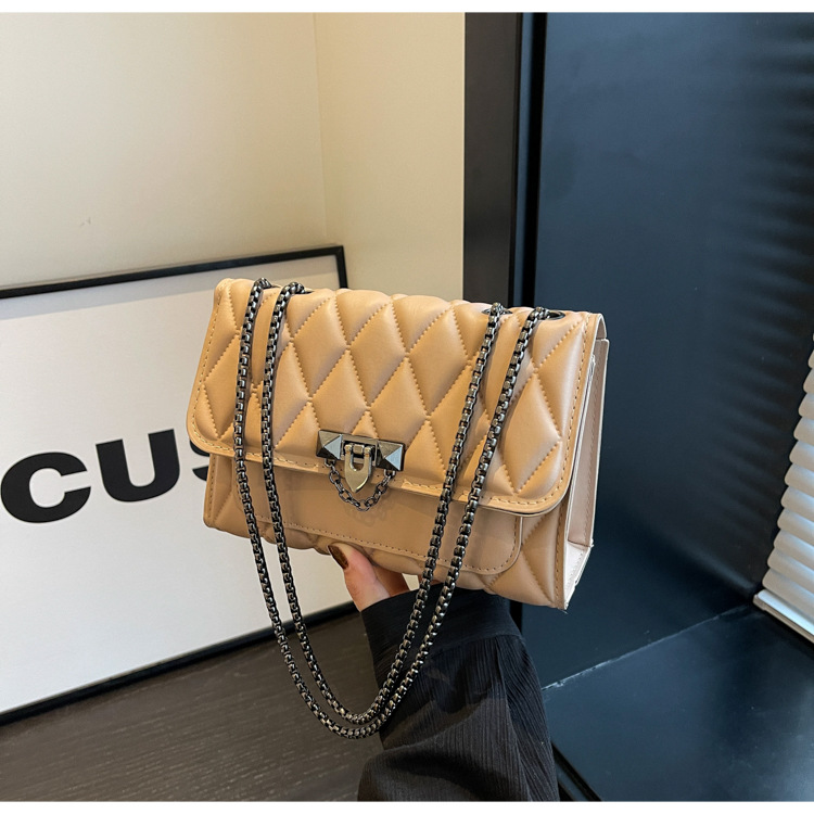Alta textura nicho diseño personalizado moda bolso de las mujeres 2024 invierno nueva cadena rombo solo hombro bolsa de las axilas