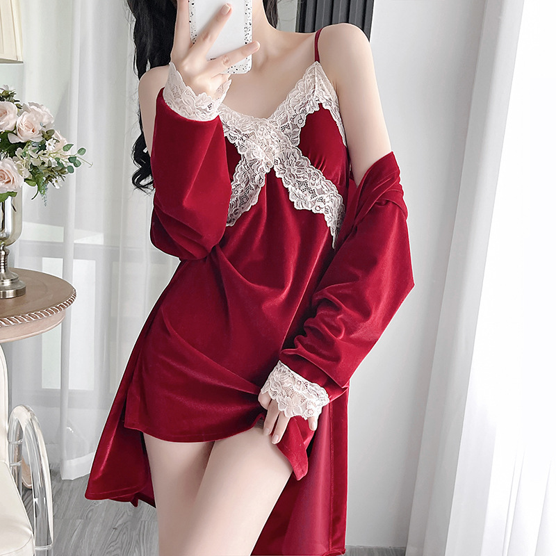 Golden Velvet Pajamas Women's Autumn and Winter Pure Desire Sling Nightgown Bathrobe Two-piece Spring Sexy Lace Belt Chest Pad Home Clothes