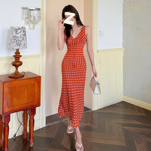 2025夏季原创设计橘色斜裁波点连衣裙小众设计长裙