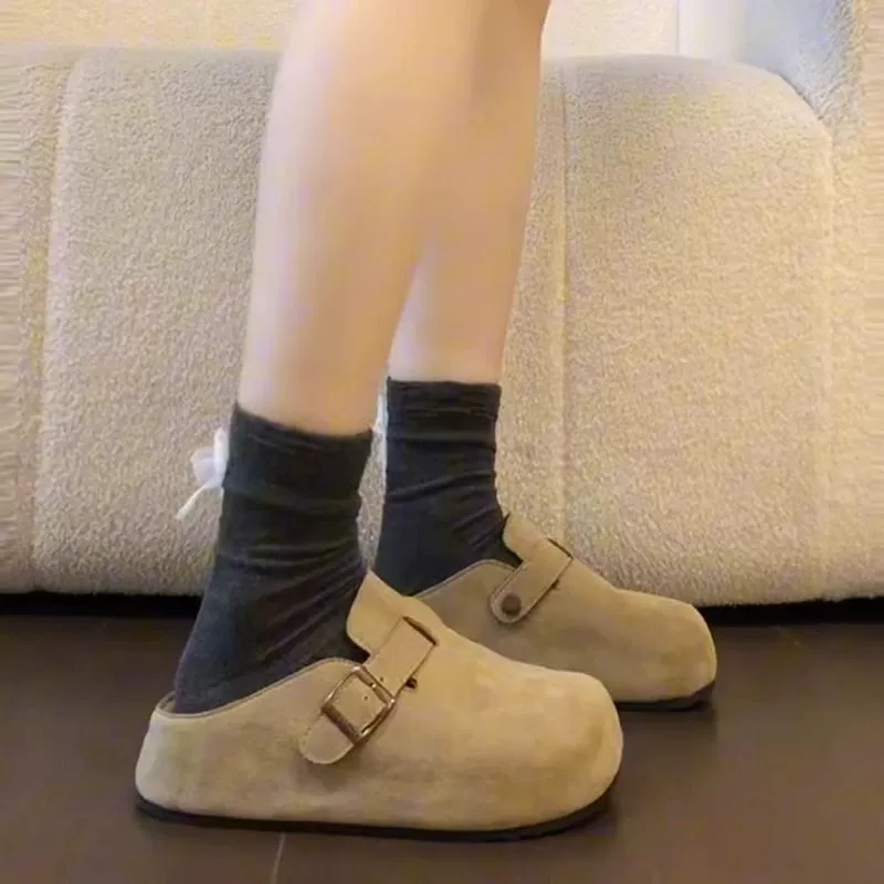 Толстая подошва увеличила внутреннюю обувь Birken Женская весна 2025 Новый маленький человек один педаль, половина тапочек, носить женские туфли