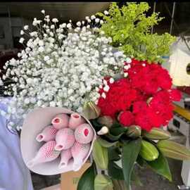 鲜花带花苞百合玫瑰向日葵康乃馨勿忘我春花云南鲜花基地直发厂