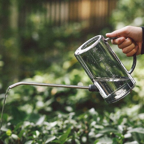 Stainless steel long-mouthed watering kettle, good-looking household plastic watering kettle, potted plant watering, gardening tools factory