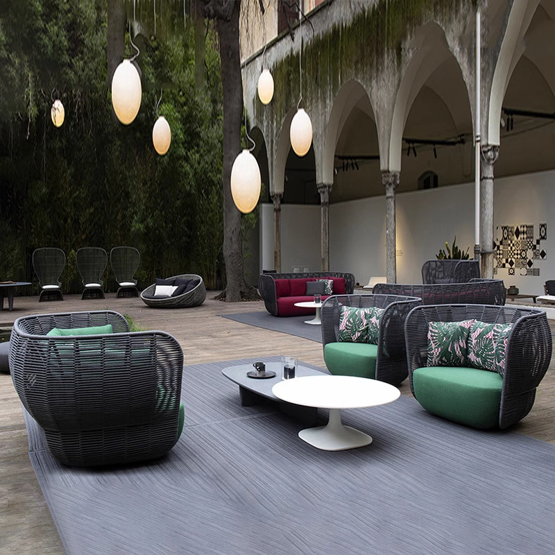 Sofá de ocio nórdico al aire libre patio villa hotel balcón caña sala modelo de diseño combinación de mesa de té jardín