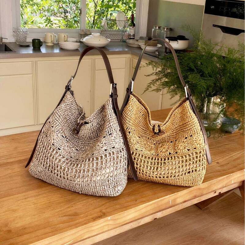 Handmade Crochet Lafitte Tote Bag Cowhide Large Bag Large Capacity Crossbody Bucket Bag Holiday Style Beach Straw Bag
