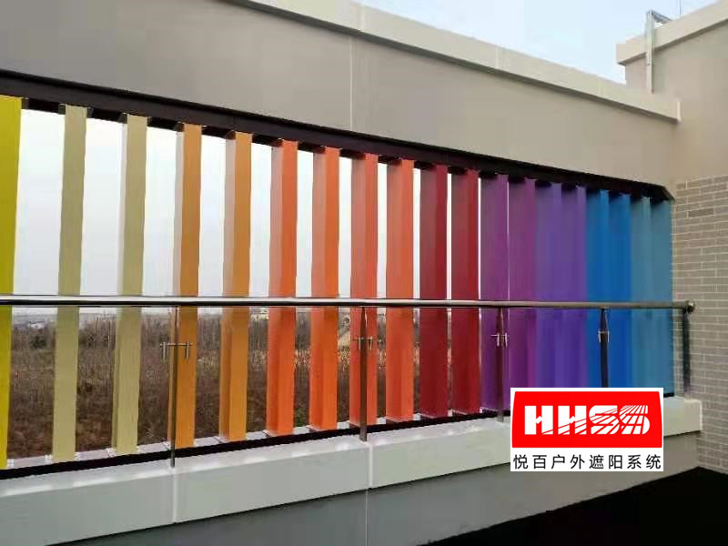 ��ɫ���ΰ�Ҷ��ɫ�����������ɫ������Ҷ�ɵ綯��̶���װ