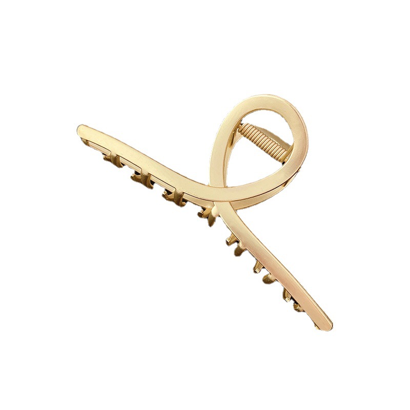 South Korean internet celebrity metal hair clip with a large shark clip on the back of the head, elegant temperament, 2023 new hair accessory for women