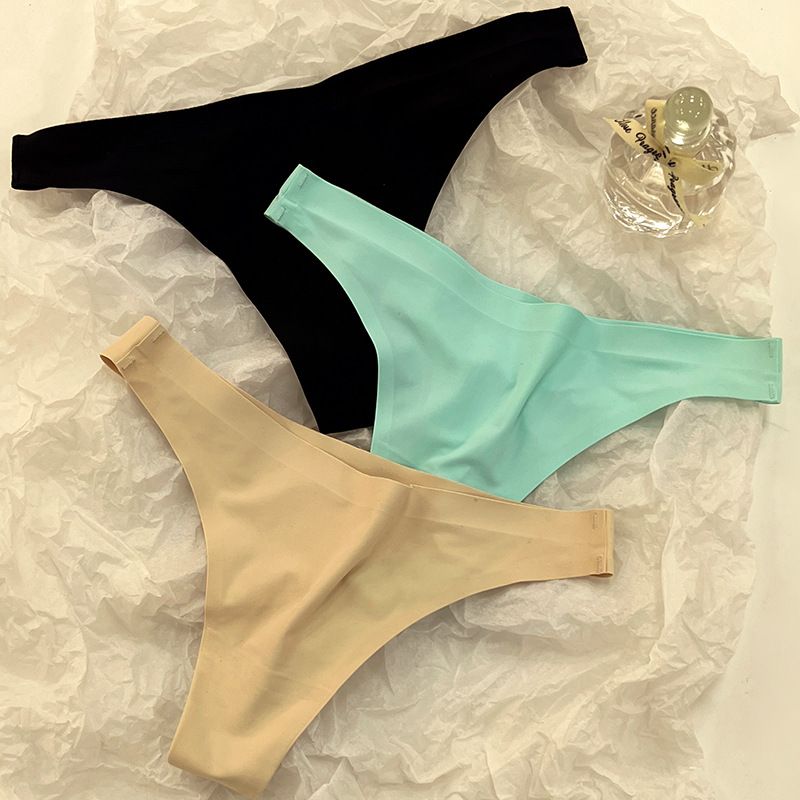 Sexy Seamless Ice Silk Underwear for Women, Low-Waisted Thin Breathable Cotton Crotch Women's Triangle Thong Factory Direct Sale