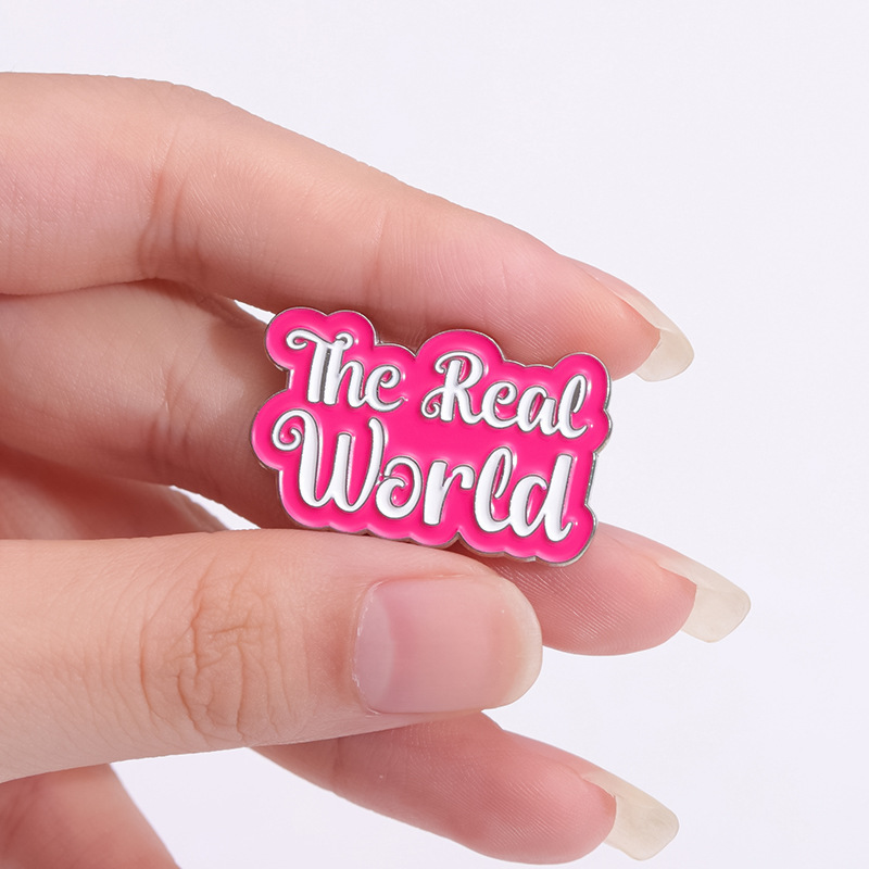 Casual Elegant Simple Style Pin Letter Heart Shape Alloy Stoving Varnish Unisex Brooches display picture 2