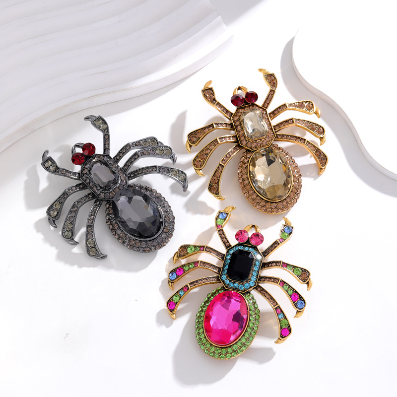 38g Weight Rhinestones, Glass Inlay Material Brooches Classification Zinc alloy Material Halloween Festival Spider Pattern Exaggerated Pin Spider Zinc Alloy Plating Inlay Rhinestones Glass Unisex Brooches 3