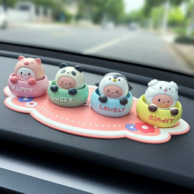 Interior Accessories, Internet Celebrity Car: Car ornaments - pink-pig-green-panda-blue-penguin-yellow-puppy-large-mo-pink-pad