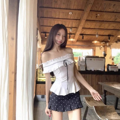 纯欲风辣妹一字肩无袖T恤女夏季2025新款修身显瘦设计感百搭上衣