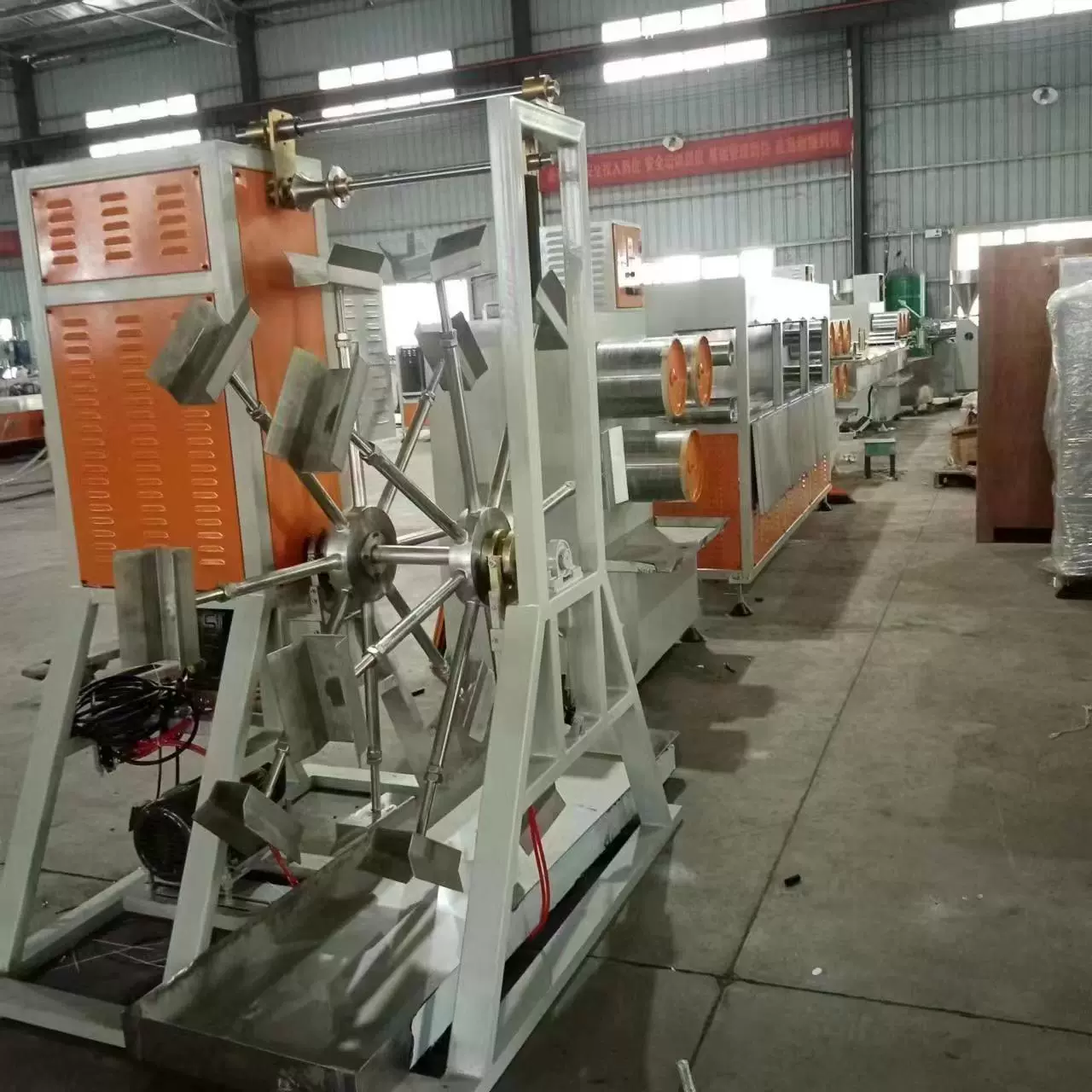 PP/PVC塑料圣诞树松针树拉丝生产线设备制造源头厂家