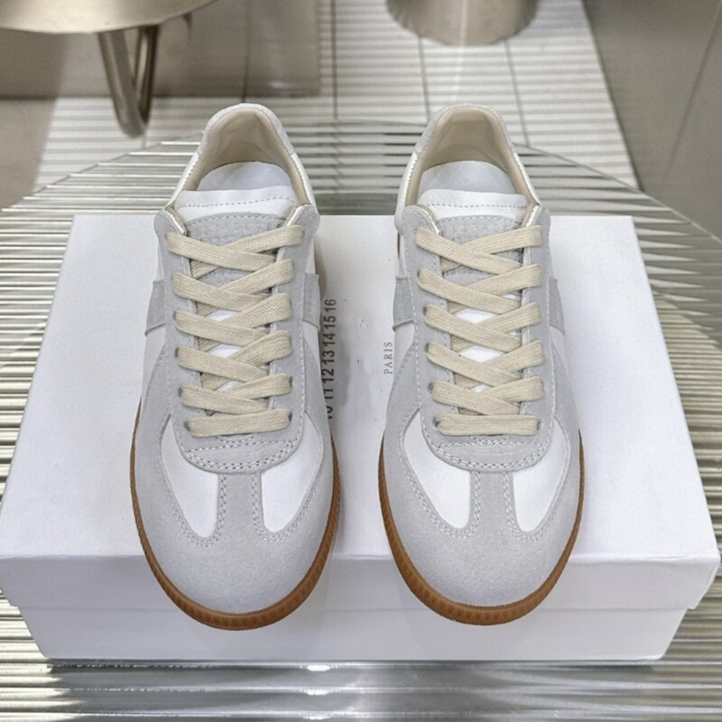 M6 Retro Low-Top Lace-Up Lightweight Margiela Unisex Couple Versatile Flat Sneakers