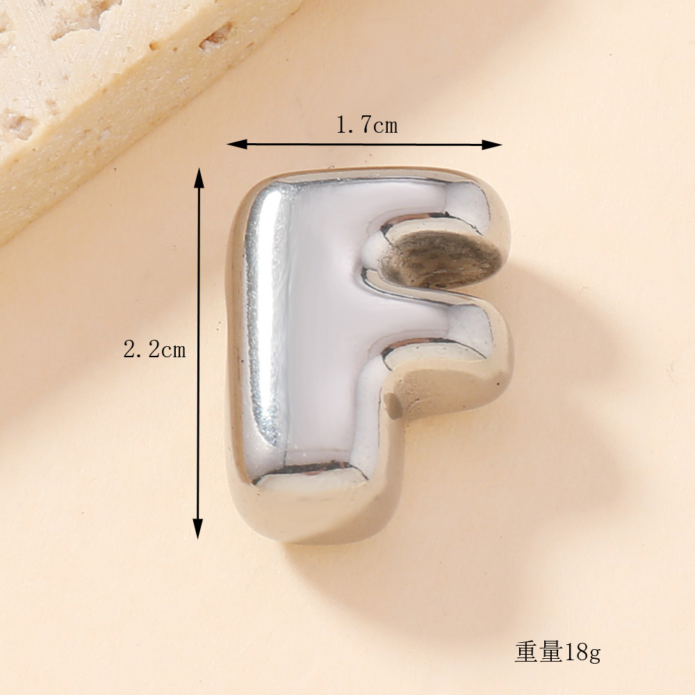 Colgante único venta cruzada de burbujas de fundición 26 collares de letras inglesas accesorios colgante DIY joyas de acero inoxidable