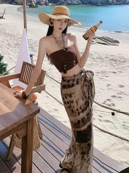 Thailand Sanya swimwear seaside vacation summer tube top tie-dye slit strap irregular skirt three-piece set