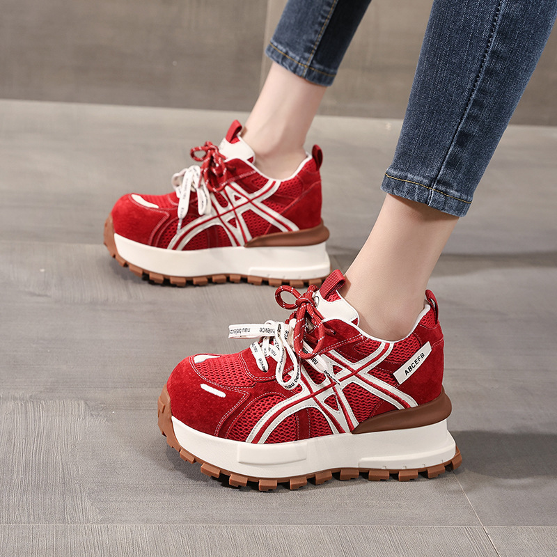 Giày sneaker nữ đế dày tăng chiều cao lưới thoáng khí phong cách dad sneaker — màu be
