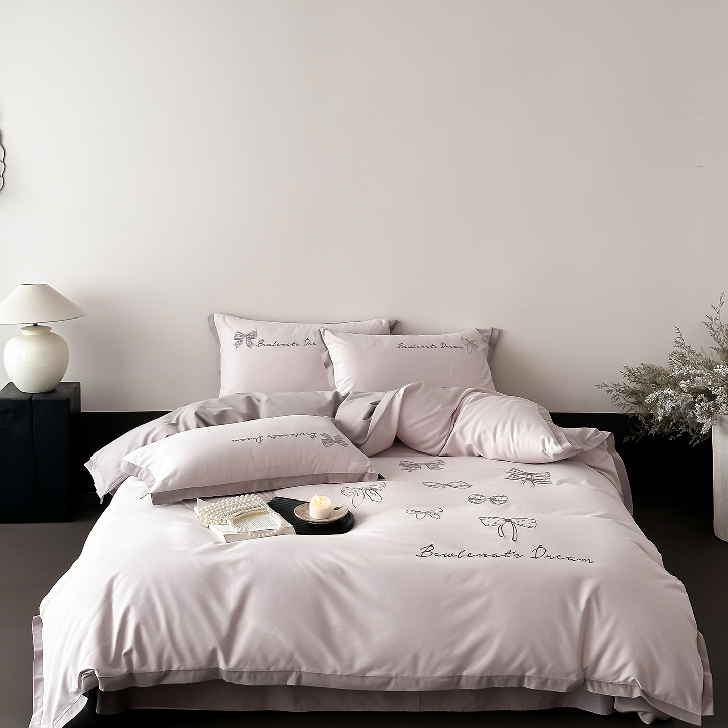 Brushed Cotton Four-piece Bedding Set For Autumn And Winter_voghion.com