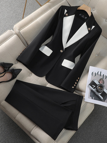Women's Spring/Autumn Black Suit Jacket for Petite Figures, Niche Professional Wear—Stylish Goddess-Style Flared Pants Set