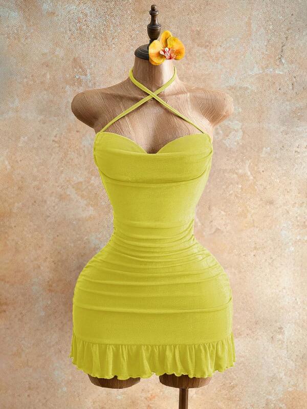 Sensual Bodycon Mini Dress With Ruffle Trim, Backless Halter Neck, And Waist-Gathering Pleats For A Flattering Fit_ecoleips.com