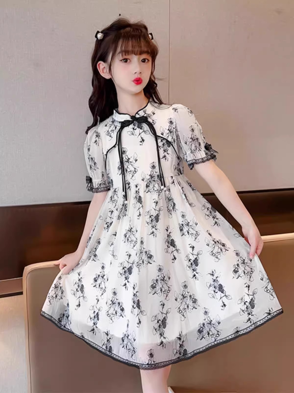 Vestido de niña verano 2025 nuevo vestido de princesa para niños vestido de verano pintura de tinta de niña falda Hanfu de estilo nacional