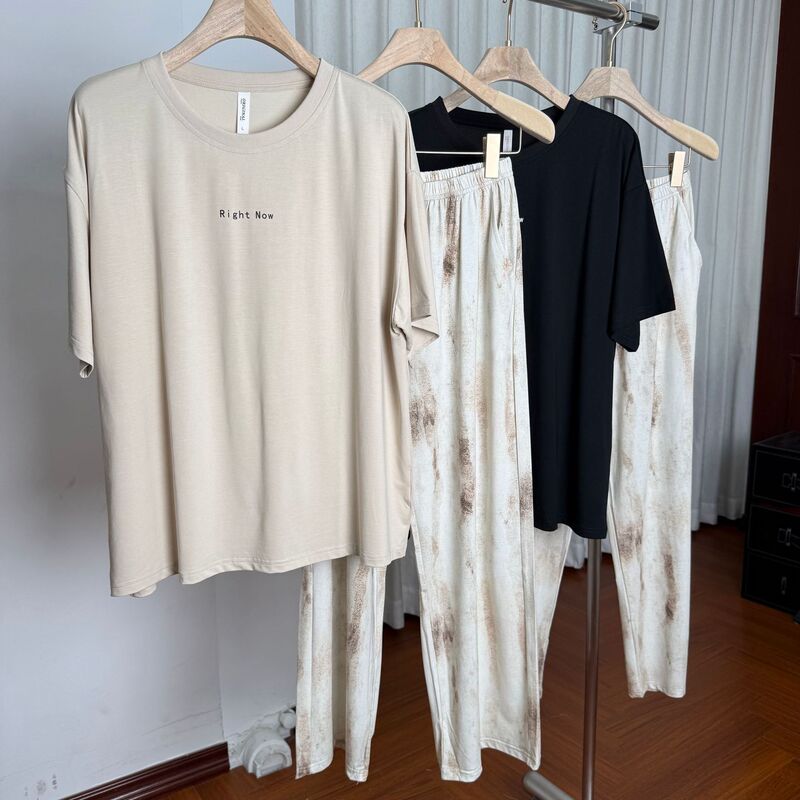 Source Manufacturer Mrs. Si Li Brand Pajamas and Loungewear, Modal Cotton, Summer Couple's Simple, Trendy, and Stylish Source Manufacturer Mrs. Si Li Brand Pajamas and Loungewear, Modal Cotton, Summer Couple's Simple, Trendy, and Stylish