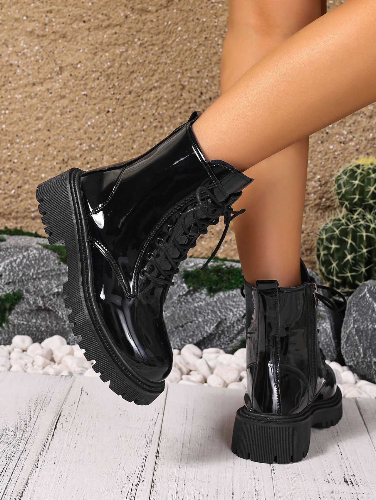 plus Size Lace-Up British Style Retro Martin Boots mid Heel Ankle Winter Cowboy Boots for Women_vogvips.com