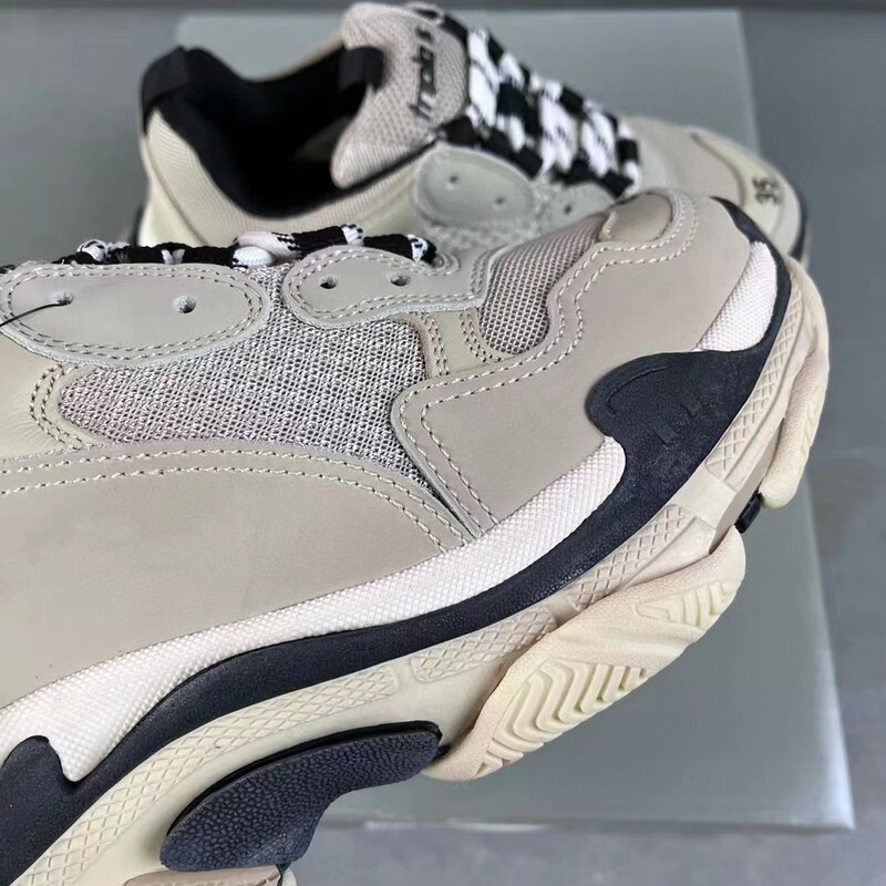 Paris Generation Triple-S Distressed Dirty Dad Shoes Versatile Trend Unisex Style