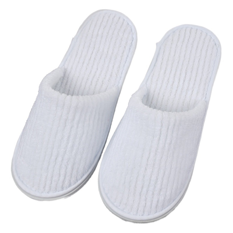 Hotel disposable slippers homestay coral fleece household non-slip hotel room supplies beauty salon slippers wholesale
