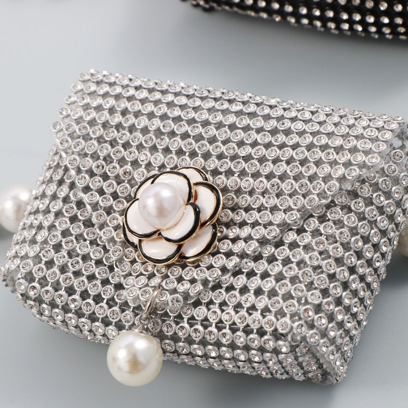 Riñonera pequeña compacta de doble propósito con cadena de perlas y diamantes de imitación para verano, bolso de mensajero de moda, cinturón para cambiar de lápiz labial para mujer_voghion.com