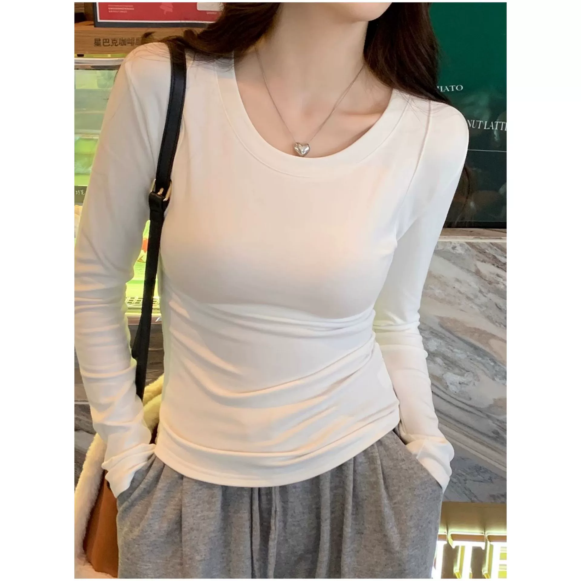Длинный топ с флисом, женский slim fit, круглый воротник — базовый демисезонный
