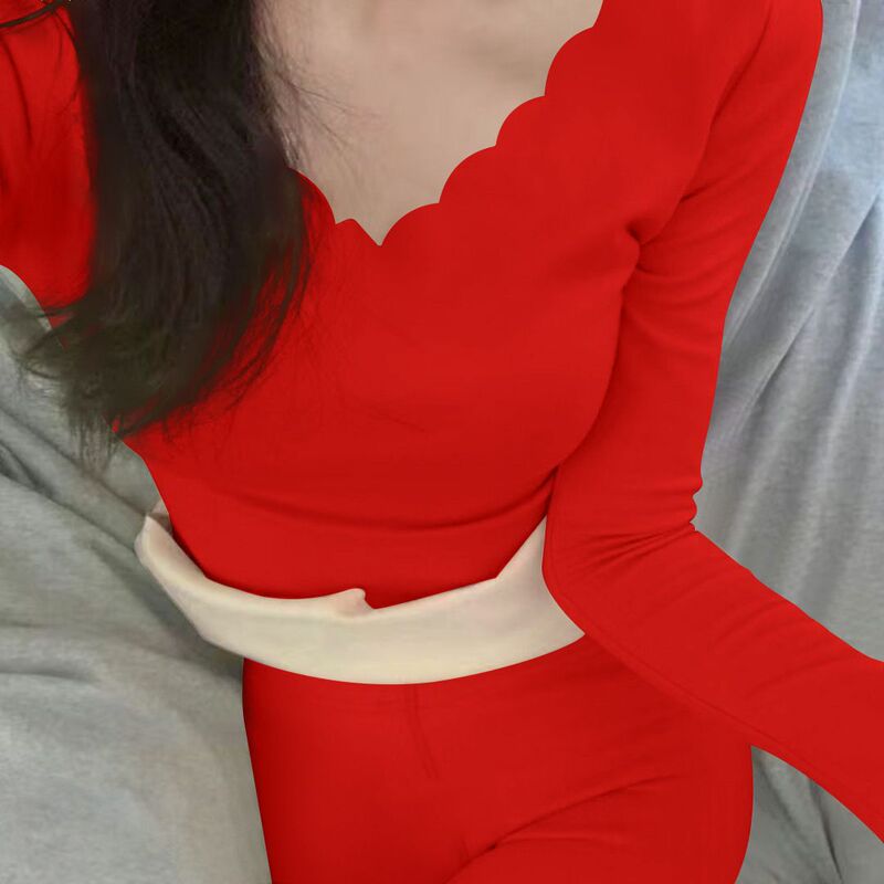 New Year Red Pajamas for Women, Spring and Autumn, German Velvet, Round Neck, Bright Red, Warm and Heated Home Wear, Two-Piece Set for Men and Women New Year Red Pajamas for Women, Spring and Autumn, German Velvet, Round Neck, Bright Red, Warm and Heated Home Wear, Two-Piece Set for Men and Women