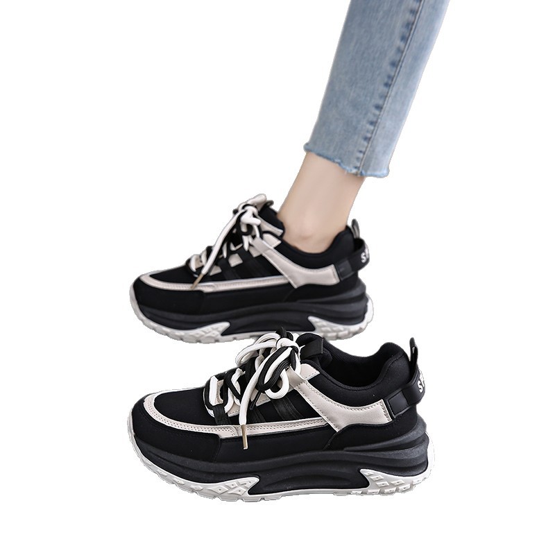 Zapatos deportivos casuales de suela gruesa versátiles primavera y otoño de 2025, nuevos zapatos de mujer cómodos y transpirables, zapatos de padre y mujer