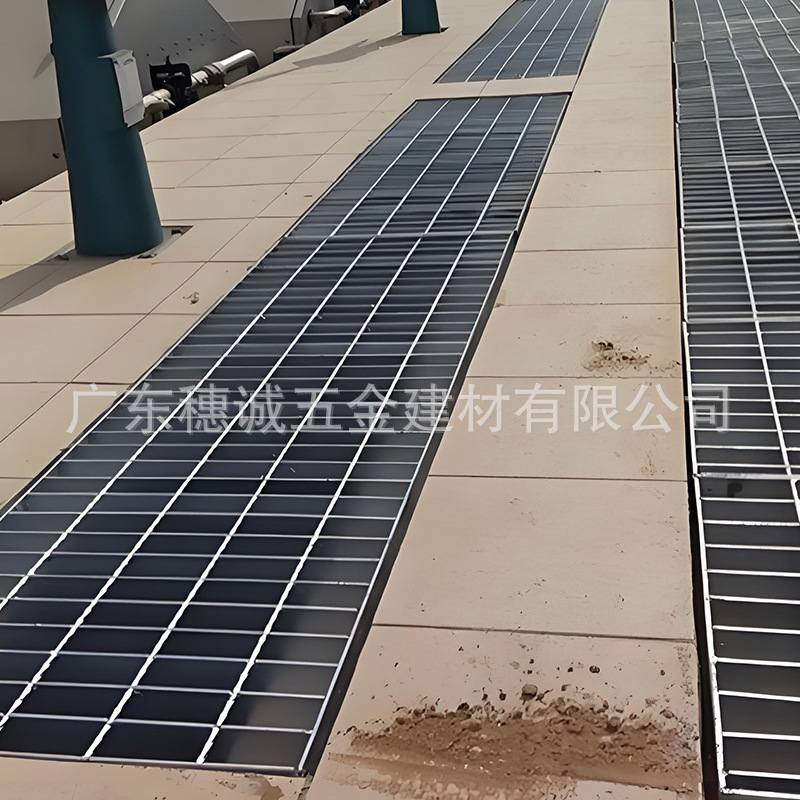 钢格板镀锌钢格栅不锈钢格栅板平台踏板楼梯踏步板排水沟盖板现货